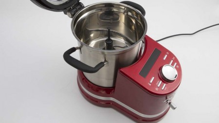 robot cuiseur qui peut tout cuisiner