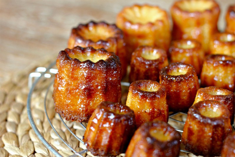 Réaliser des cannelés bordelais